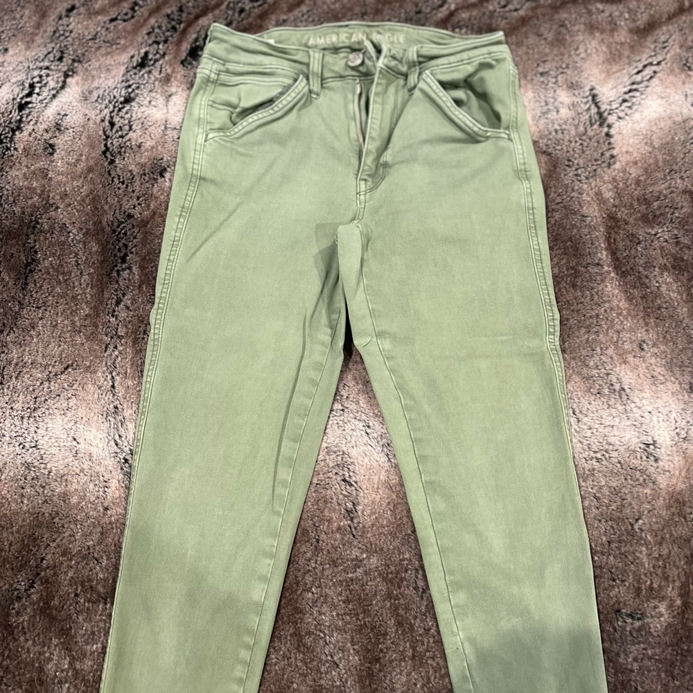 American Eagle green high rise jeggings. Next level stretch.